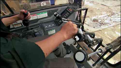 极限工程：新加坡地铁系统如何建成