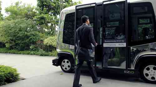 教有轨电车驾驶 - 西门子自动有轨电车