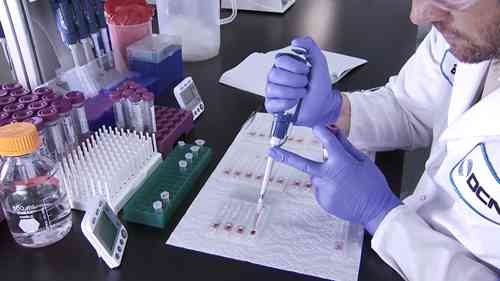 DCN诊断公司：侧向层析技术