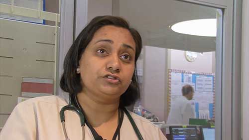 ICU护士忙碌的一天