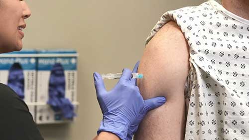 如何进行肌肉注射