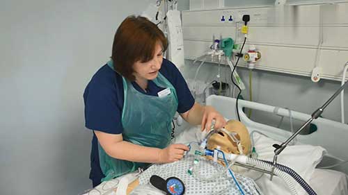 重症监护室插管护理：管道