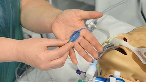 重症监护室插管护理：镇静镇痛