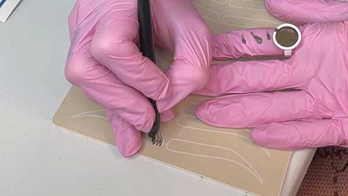 文眉皮上练习：上色