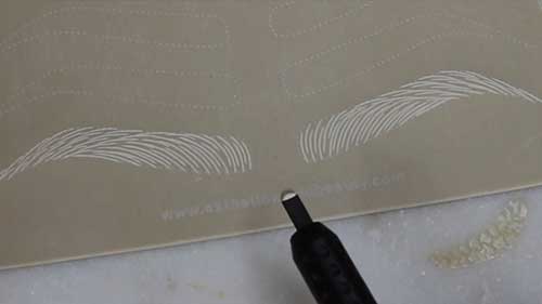 文眉皮上练习：线条排列