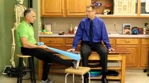 踝关节扭伤或骨折的康复训练