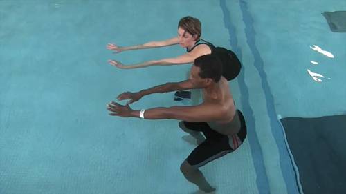 水中运动疗法：卒中后康复治疗