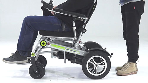 爱尔威H3S型智能电动轮椅