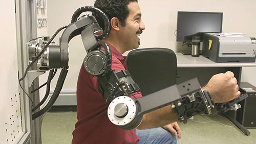 卒中后康复机器人 01