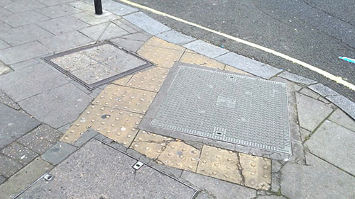 英国街道上的标识