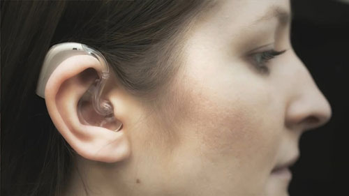 助听器的使用及保养