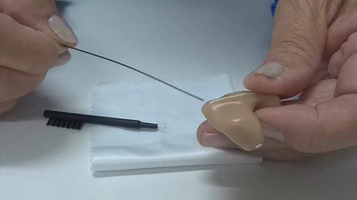 耳内式助听器的清洁