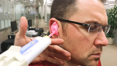 成人耳印模制取