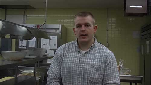 公共卫生检查员如何检查餐厅