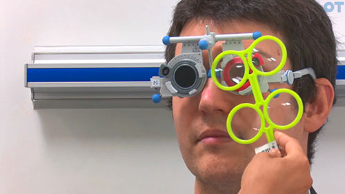 眼科检查：视野检查