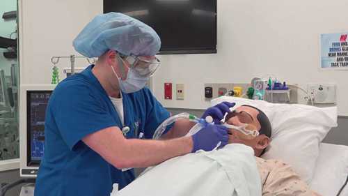 呼吸机如何帮助新冠肺炎患者