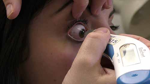 眼科技能——眼压测量