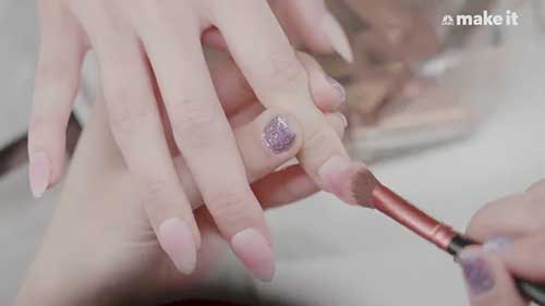 经营一家美甲店