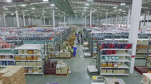 来赞达仓库一览