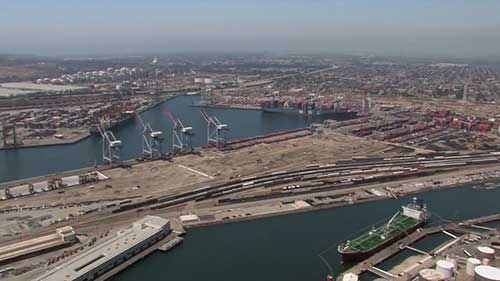 洛杉矶自动化码头