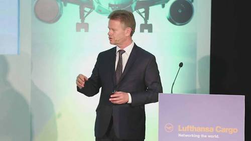 如何成为航空货运专家