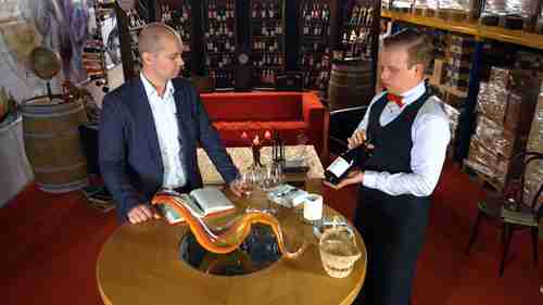 葡萄酒侍酒程序