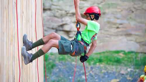 建造世上最大的户外攀爬结构