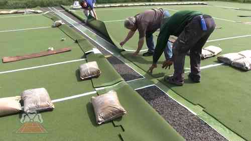 网球场的铺设