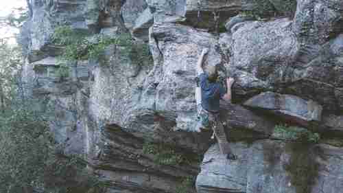 初学者户外攀岩课程