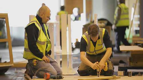 15小时内搭建150平的展台