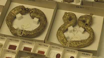 华特艺术博物馆的收藏室