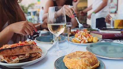 西班牙塔帕斯的简史