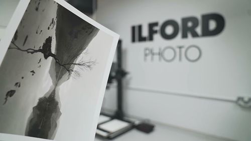 黑白暗房冲印照片流程