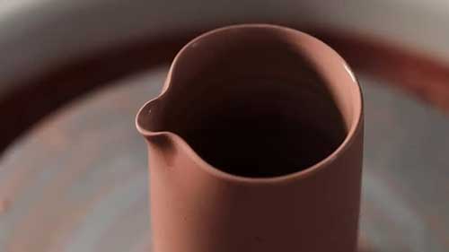 壶嘴的手工成型方法