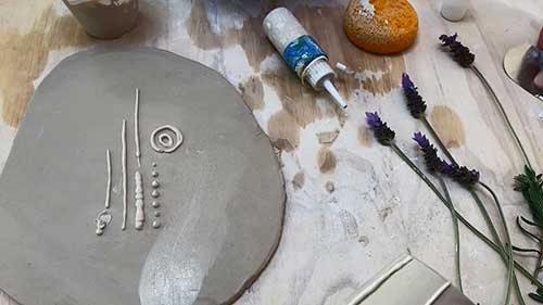 陶瓷本色泥绘技巧