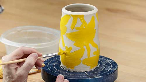 镶嵌与遮掩技法的运用