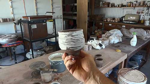 陶瓷装饰技法刷毛目