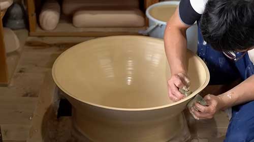 超大瓷盘的制作过程