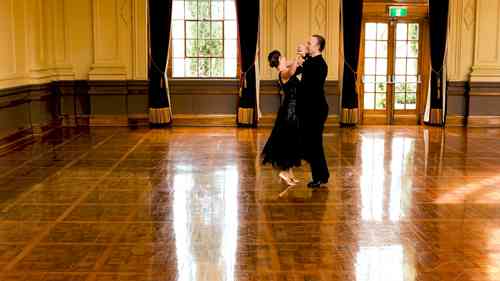 华尔兹示范教学 02 四分之一转