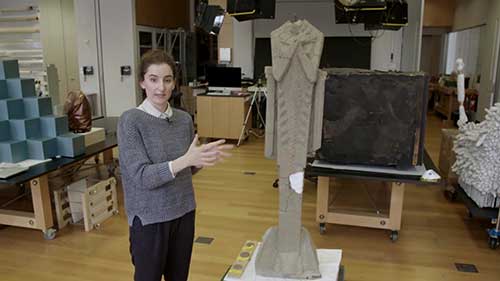 修复赖特的混凝土雕塑