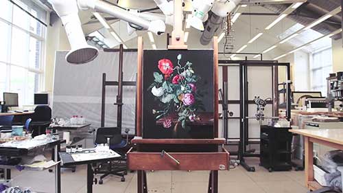 修复《玻璃花瓶里的花》