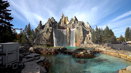 迪斯尼主题公园强迫透视技术