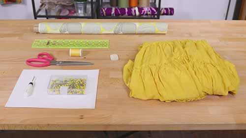 如何在衣服上加荷包