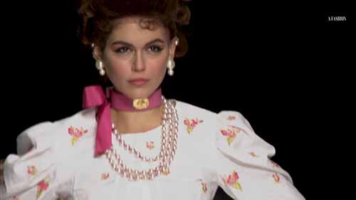 模特时刻——凯雅·杰柏