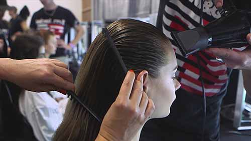 2019伦敦时装周的T台发型