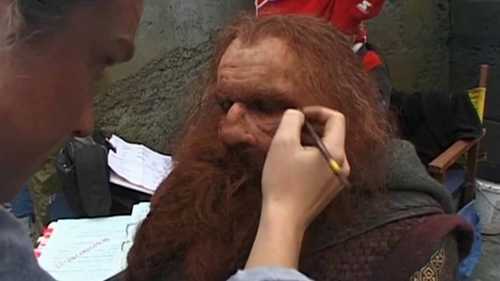 演员不得不忍受的特效化妆术