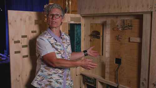 《埃米尔和侦探们》幕后——构建舞台