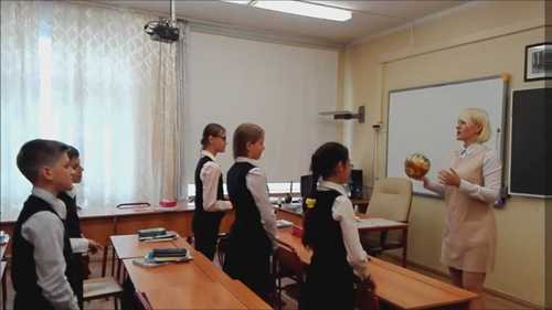 如何用球来教英语词汇