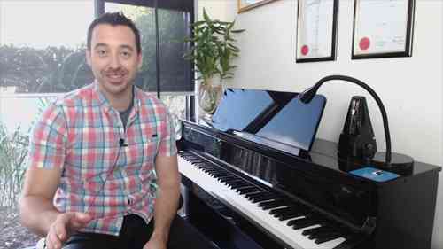 钢琴初学者可以玩的小游戏