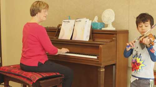 铃木法语传统方法的比较